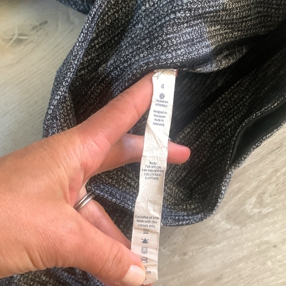 Lulu Lemon Tight Size 4 Wunder Under Low Rise Luon Variegated Knit Black Heather - Picture 9 of 12